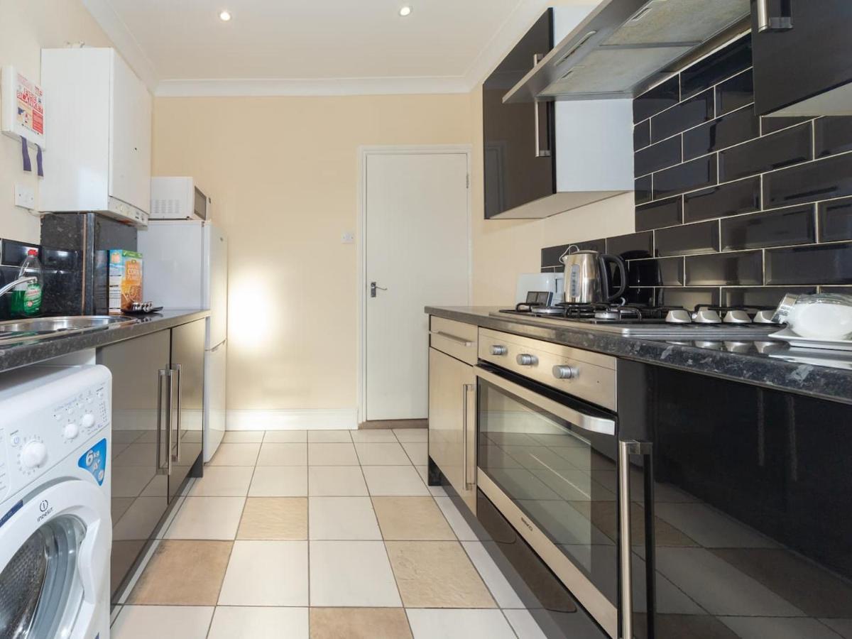 Bellaliving 2 Bedroom Apartment - Luton Luton  Exterior foto